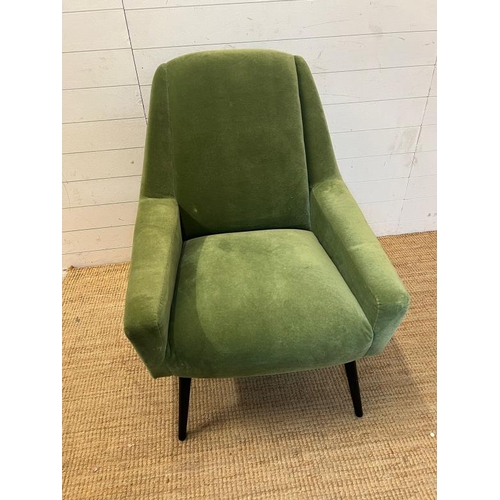 112 - A green Mid Century lounge chair