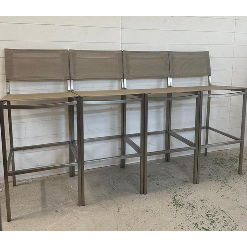 Lot 215       