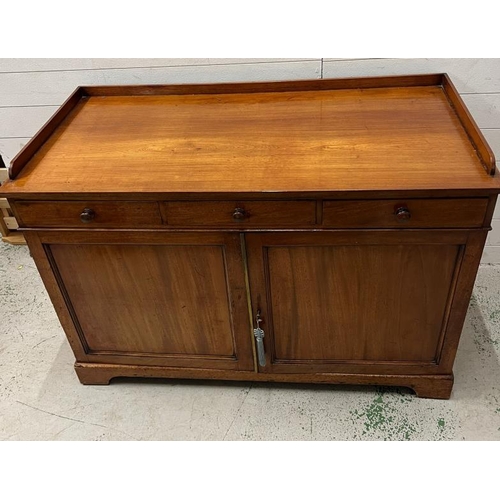 Lot 60        