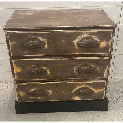 96 - A chest of drawers with pull handles (H60cm W60cm D38cm)
