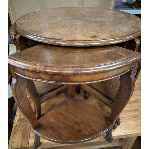 195 - A circular side table with four nesting tables under (H52cm Dia58cm)