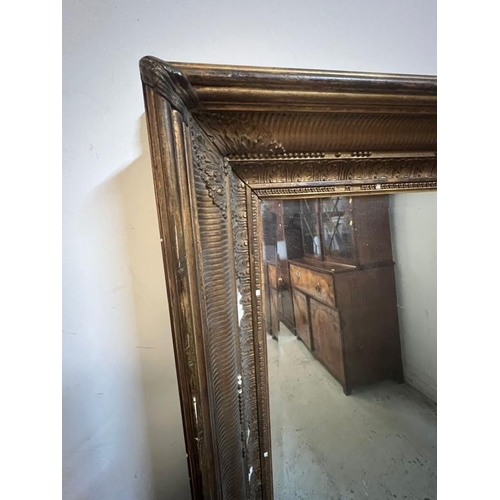 197 - Gilt frame mirror , 107 X 160 cm