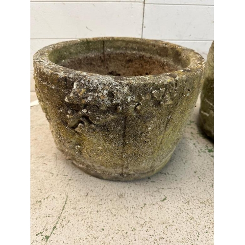 239 - A pair of concrete garden planters with ivy relief (H27cm Dia36cm)