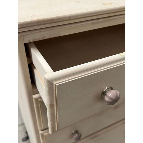 31 - Ducal chest of drawers, the four graduating drawers on metal legs (H94cm W61cm D47cm)