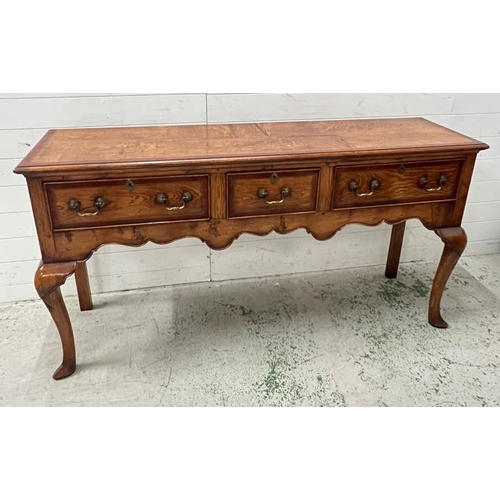 32 - Queen Anne style oak server or dresser base, cabriole legs, shaped frieze and three drawers (H89cm W... 