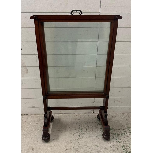 47 - A large mahogany Georgian glazed fire screen on splayed legs with sliding glass panel (H108cm W67cm ... 