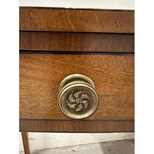 80 - A mahogany bow fronted serving table with ebony inlay and a single green felt lined drawer (H82cm W9... 