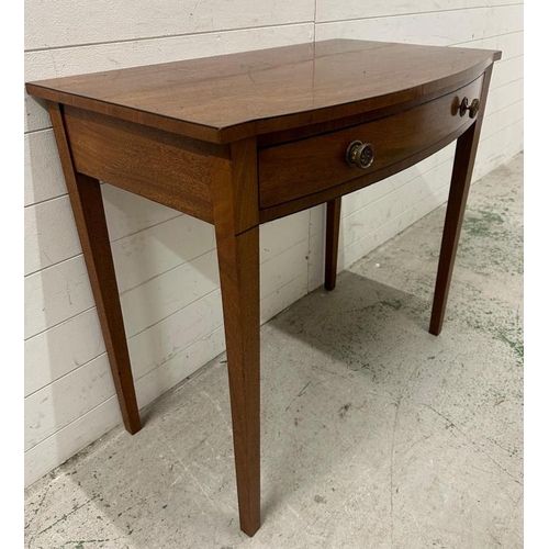 80 - A mahogany bow fronted serving table with ebony inlay and a single green felt lined drawer (H82cm W9... 