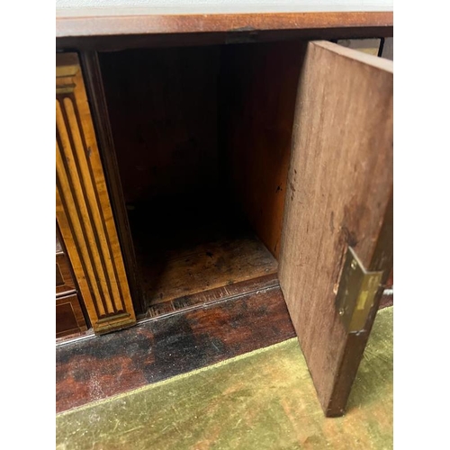 1 - A mahogany inlaid bureau opening to pigeon holes and drawers (H110cm W110cm D59cm)