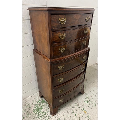 186 - Georgian style mahogany bow front chest on chest or tallboy (H109cm W54cm D34cm)