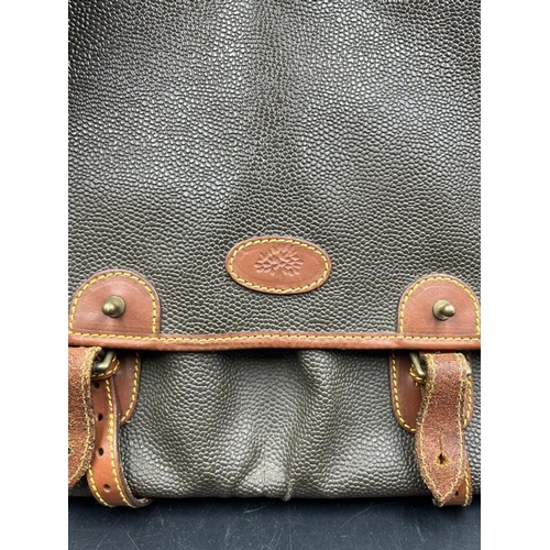 446 - A Mulberry 'Trout' Messenger bag in scotchgrain leather.