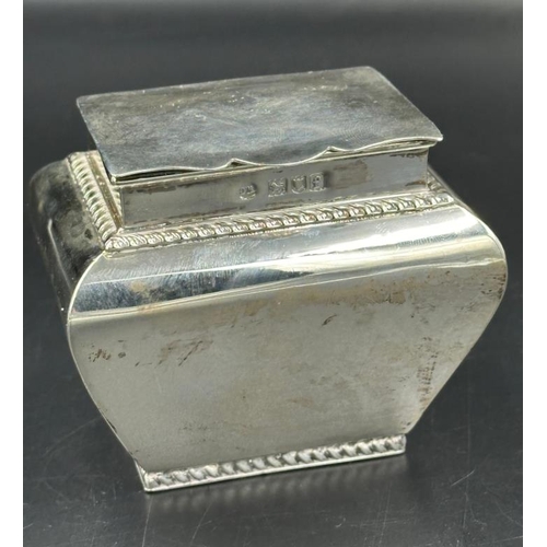 462 - A hallmarked silver tea caddy, approximate weight 118g, hallmarked for London 1901 by WC