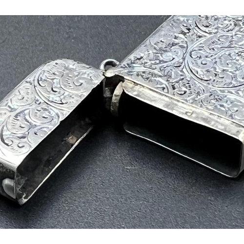 488 - A silver vesta case hallmarked for Birmingham by Henry Matthews