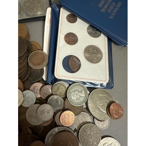 117 - A selection of UK and World coinage various denominations and ages