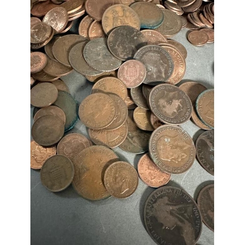 132 - A large quantity of Uk coinage, various ages and denomination to include pre and post war three penc... 