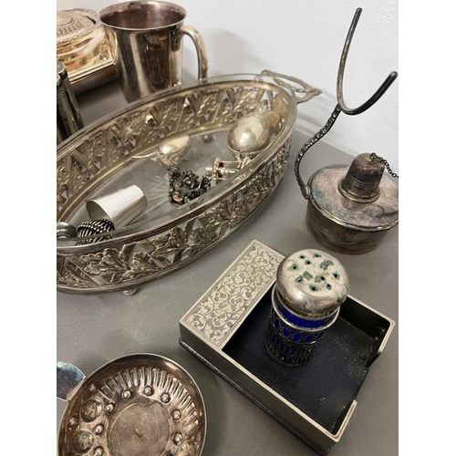 211 - A large selection of white metal and other metal items various styles and makers.