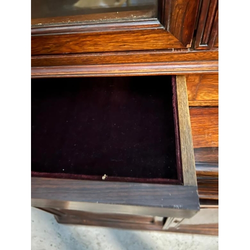 179 - Elegant English Georgian style bookcase, deep moulded cornice four glazed doors sitting over four lo... 