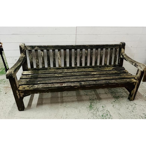 250 - A wooden garden bench (H90cm W119cm D65cm)