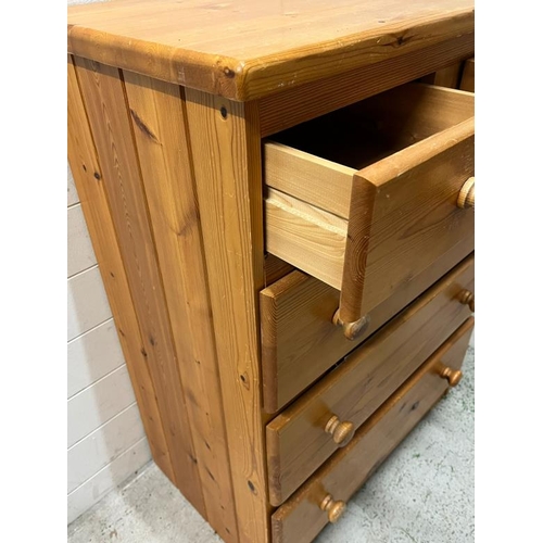 26 - Two over three chest of drawers (H100cm W78cm D45cm)