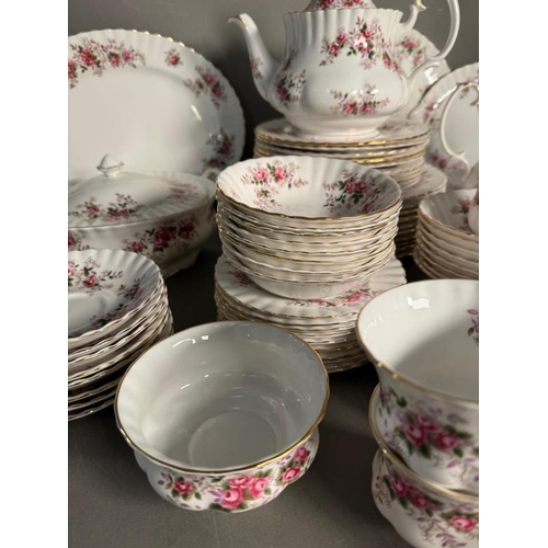 284 - Royal Albert lavender rose tea set and dinner service