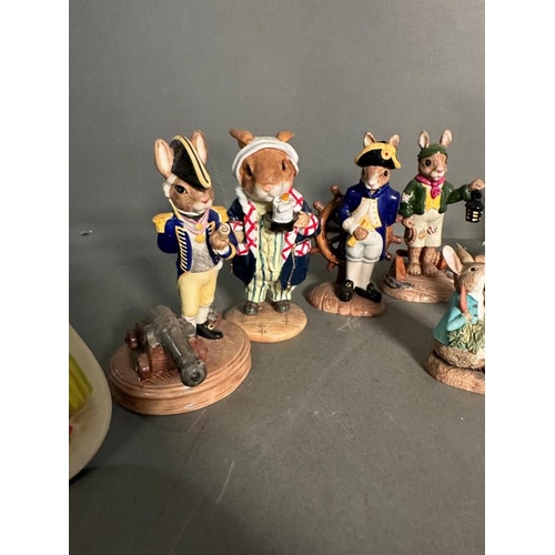 340 - A selection of Beatrix Potter and bunnykins figures to include Peter Rabbit