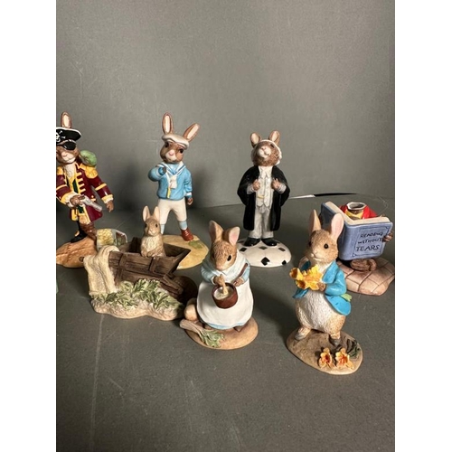 340 - A selection of Beatrix Potter and bunnykins figures to include Peter Rabbit