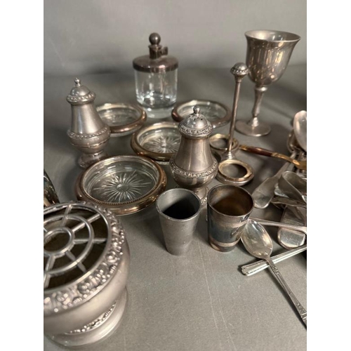 390 - A large selection of silverplated items, EPNS and pewter including rose bowls, flatware etc.