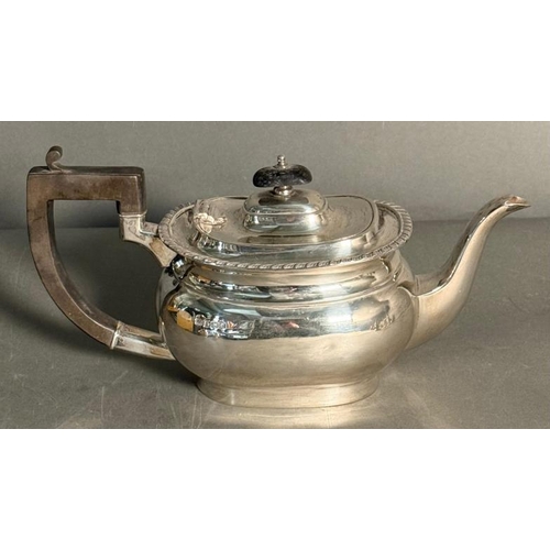 459 - A hallmarked three piece silver tea service by G W Shirtcliffe & Son to include teapot, sugar bowl a... 