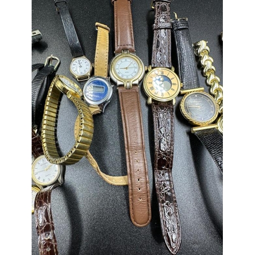 666 - A quantity of ladies and gents wristwatches, various makers and styles.