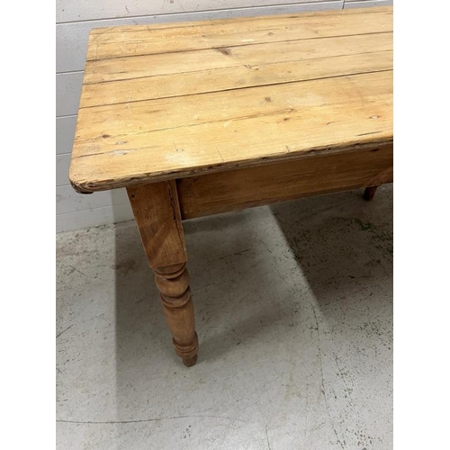 71 - A pine small farmhouse table (H71cm W107cm D67cm)