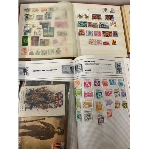 739 - A selection of UK and World stamps