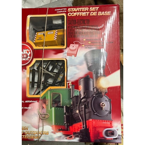 807 - LB starter train set for indoor and outdoor use