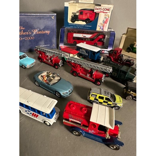 815 - A selection of boxed and unboxed Diecast vehicles to include Corgi and Dinky