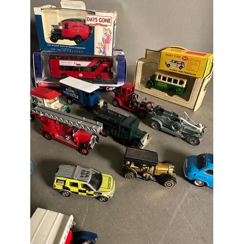 815 - A selection of boxed and unboxed Diecast vehicles to include Corgi and Dinky