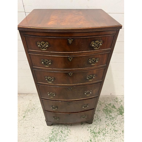 11 - Georgian style mahogany bow front chest of six drawers on bracket feet (H114cm W55cm D43cm)