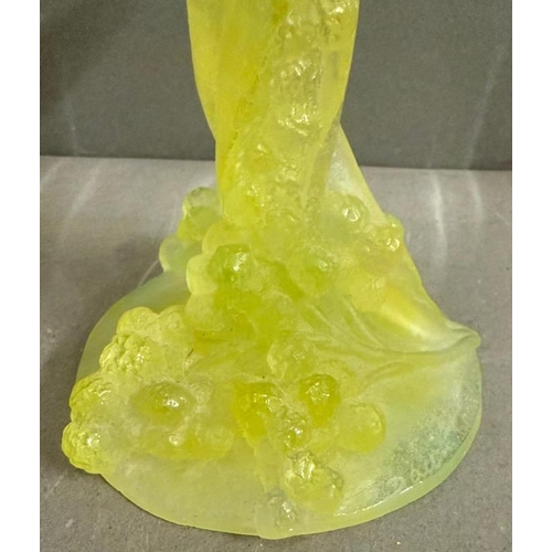 262 - A Daum pate de verre glass compote