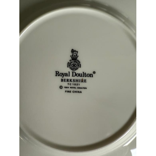 268 - A part Royal Doulton Berkshire pattern dinner service to include soup bowls and saucers, dinner plat... 