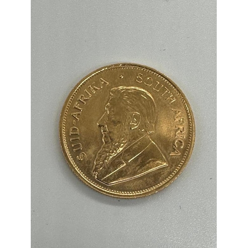 679 - A 1990 South African Krugerrand coin