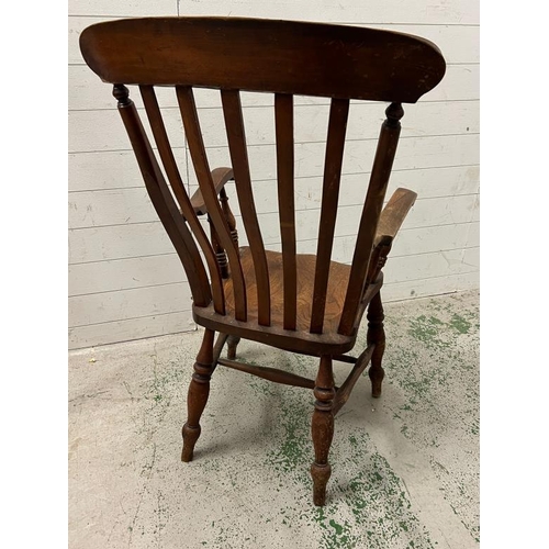 69 - A Victorian slat back Windsor chair