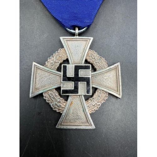 742 - A German 25 years faithful service medal