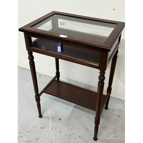 17 - Mahogany bijouterie display table (W51cm x D37cm x H76cm)