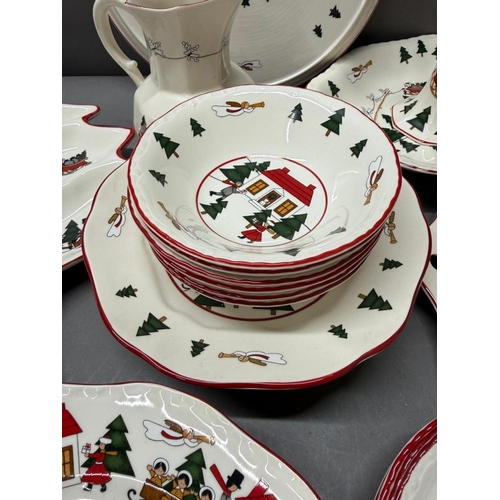 272 - Mason's Christmas village dinner service, six place setting dinner service with serving platters etc... 