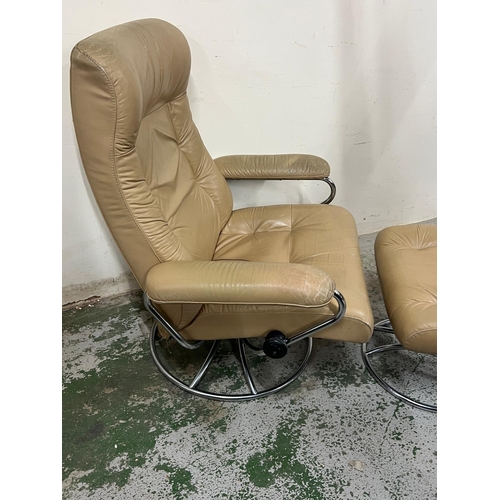 185I - A stressless swivel chair on chrome base and matching stool