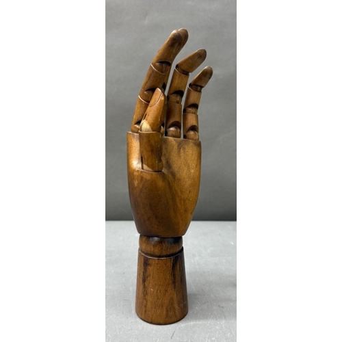 171 - A wooden ornamental adjustable artist's hand