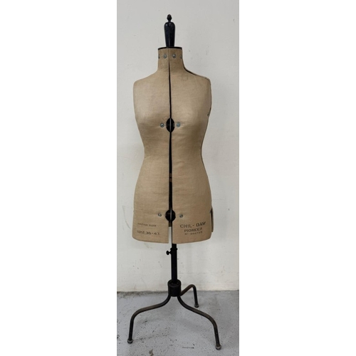 118 - An adjustable antique Chil Daw mannequin on original stand