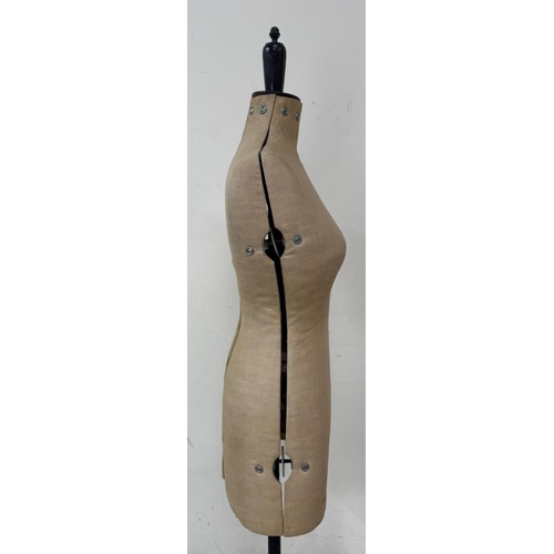 118 - An adjustable antique Chil Daw mannequin on original stand