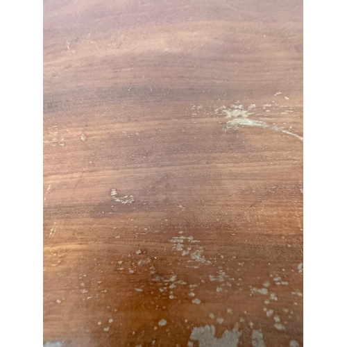 139 - A mahogany two over three graduated chest of drawers H108cm W106cm D48cm