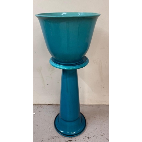 Lot 156       