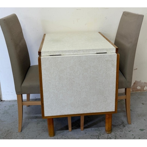 Lot 4         