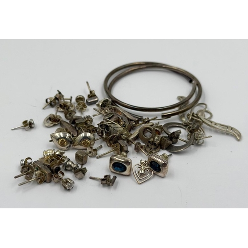 Lot 562       
